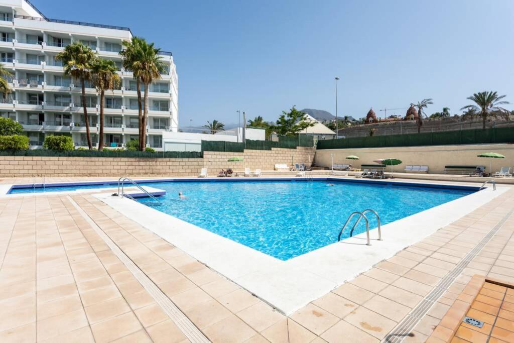 Cozy Apartment Playa Las Americas Плая-де-лас-Америкас Экстерьер фото